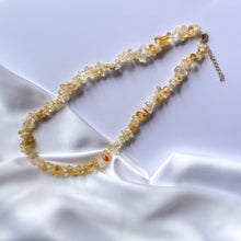 Charger l'image dans la galerie, 'Namaka' collier court - Citrine