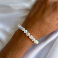 Charger l'image dans la galerie, 'Lana' Bracelet - Cristal de Roche Craquelé Angel Aura