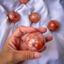 Charger l'image dans la galerie, Sphère - Quartz Hématoïde