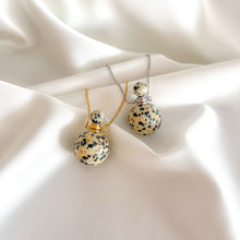 Charger l'image dans la galerie, 'Terra' collier fiole - Jaspe Dalmatien