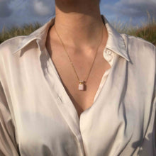 Charger l'image dans la galerie, 'Jouvy' collier fiole - Quartz Rose