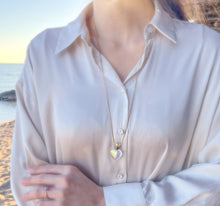 Charger l'image dans la galerie, 'Aurora' sautoir fiole - Cristal de Roche Angel Aura