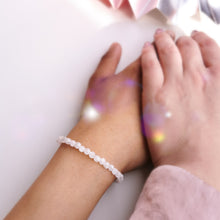 Charger l'image dans la galerie, 'Ariel' bracelet enfant - Cristal de Roche