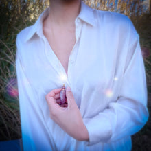 Charger l'image dans la galerie, 'Freya' sautoir fiole - Quartz Fraise