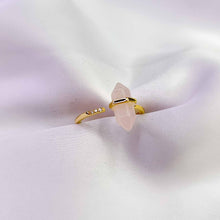 Charger l'image dans la galerie, 'Séléné' bague - Quartz Rose