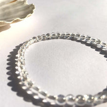 Charger l'image dans la galerie, 'Vénus' Bracelet - Cristal de Roche Craquelé