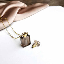 Charger l'image dans la galerie, 'Jouvy' collier fiole - Quartz fumé