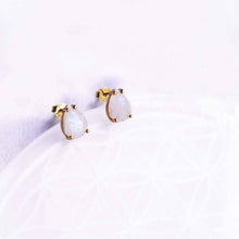 Charger l'image dans la galerie, 'Olympe' boucles d'oreilles - Pierre de Lune Bleue