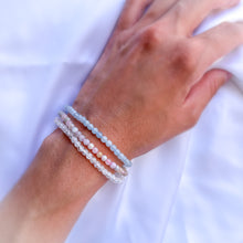 Charger l&#39;image dans la galerie, &#39;Vénus&#39; Bracelet - Morganite &amp; Aigue Marine
