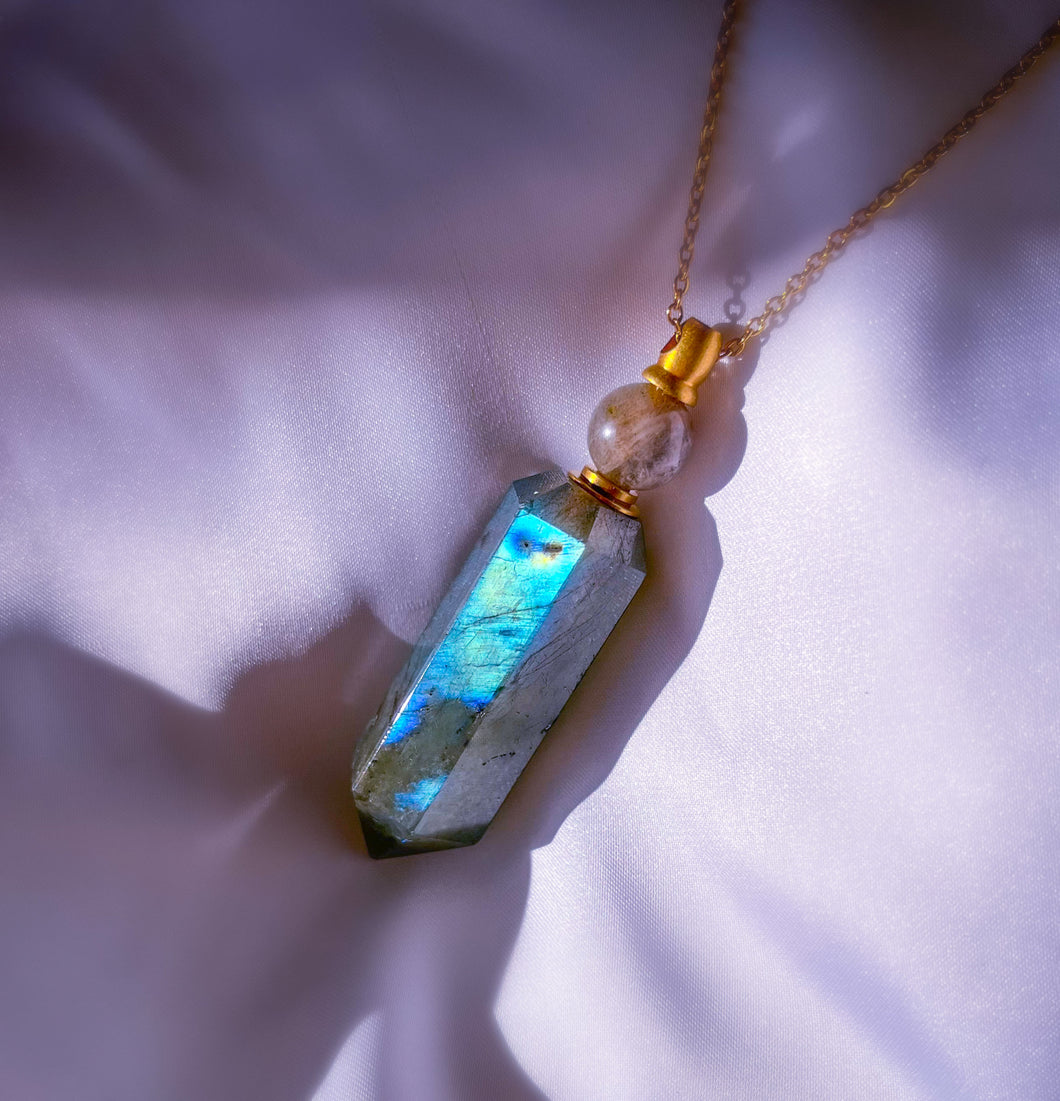 'Freya' sautoir fiole - Labradorite