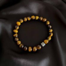 Lade das Bild in den Galerie-Viewer, &#39;Hélios&#39; bracelet homme - Œil de Tigre
