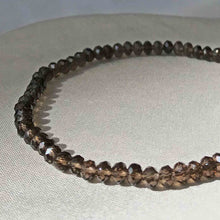 Charger l&#39;image dans la galerie, &#39;Théia&#39; Bracelet - Quartz Fumé
